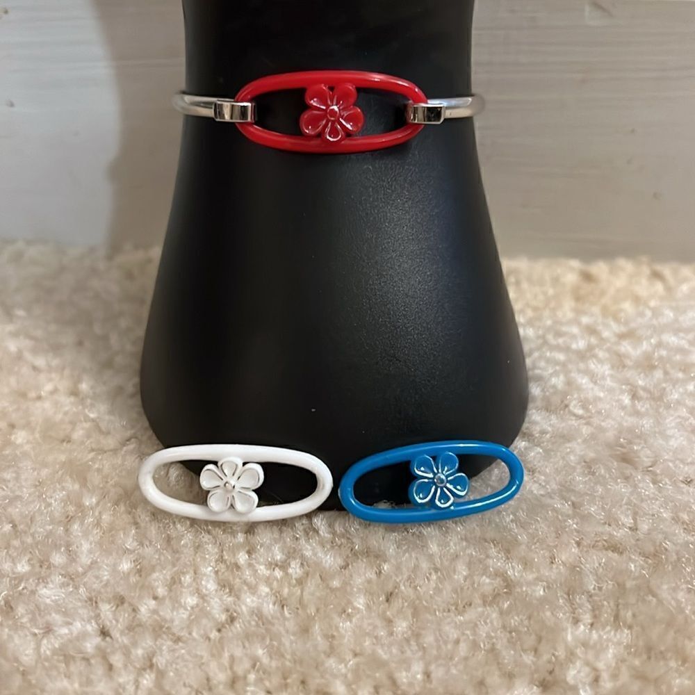 Sarah Coventry 3 in 1 interchangeable silver bracelet. - Picture 4 of 7
